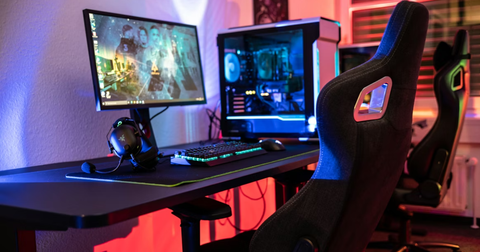 8 gift ideas for gamers & streamers