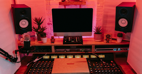 What home studio gear to start with? The complete guide