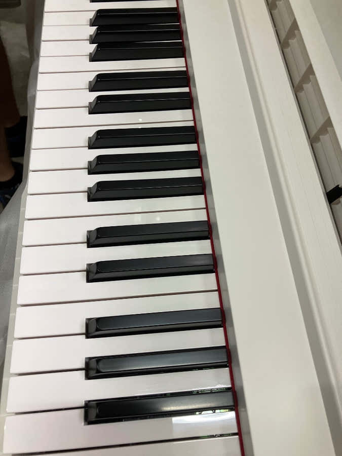 LP-180 WH - B Stock
