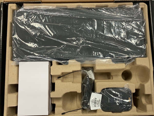 Shure SLX-D Dual Bodypack Wireless System - 562-606 MHz - B Stock