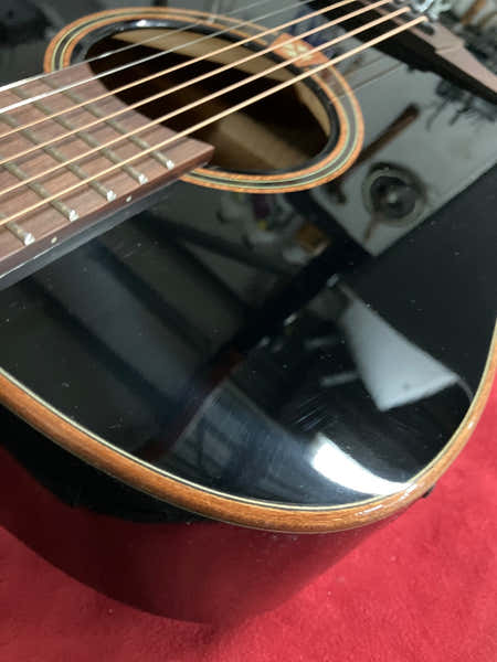 Tramontane T118DCE-BLK Dreadnought Cutaway Electro Black - B Stock