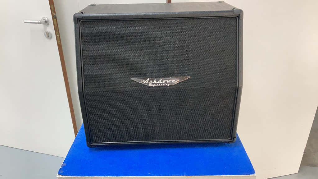 SX CAB 1X12" CELESTION SEVENTY 80 CLOSED BACK SLANTED - B Stock