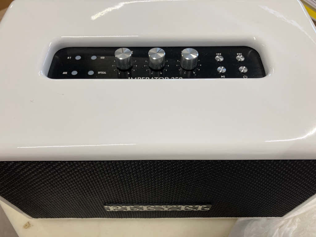 Imperator Speaker White - B Stock