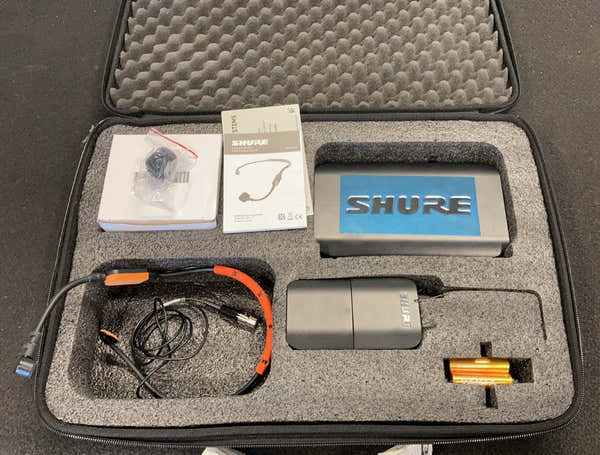 Shure Simple HF System Fitness Headset - B Stock
