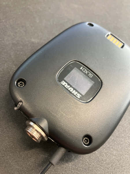 Shure SLXD1-J53 - Bodypack Transmitter (562-606 MHZ) - B-Stock