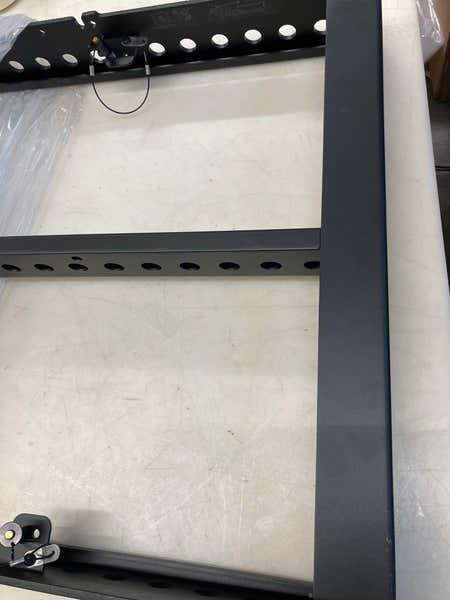 QSC Pro audio LA112-AF - B Stock