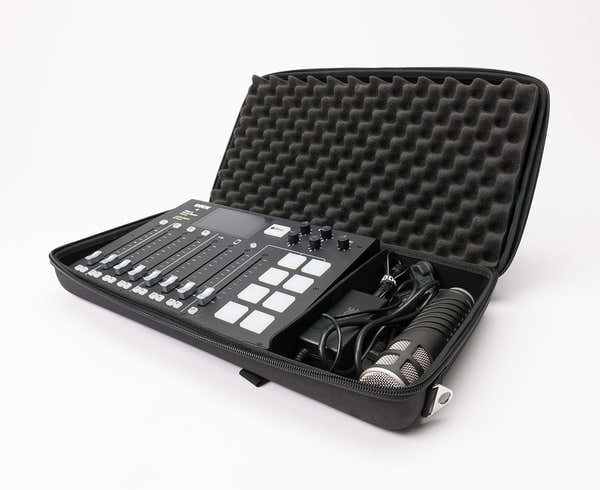 CTRL CASE RODECASTER PRO BLACK/BLACK