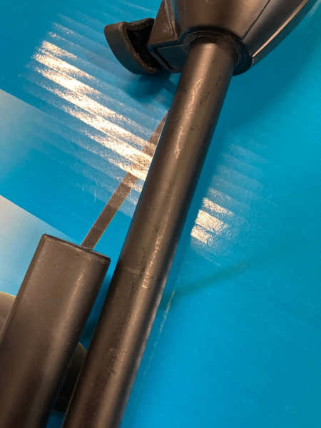 Quiklok A514 Black Stand - B-Stock