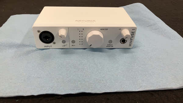 Arturia MiniFuse 1 White - B Stock