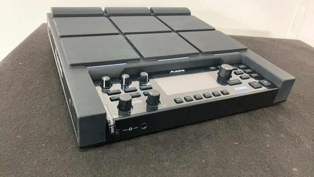 STRIKE MULTIPAD - LOOPER SAMPLER - B Stock