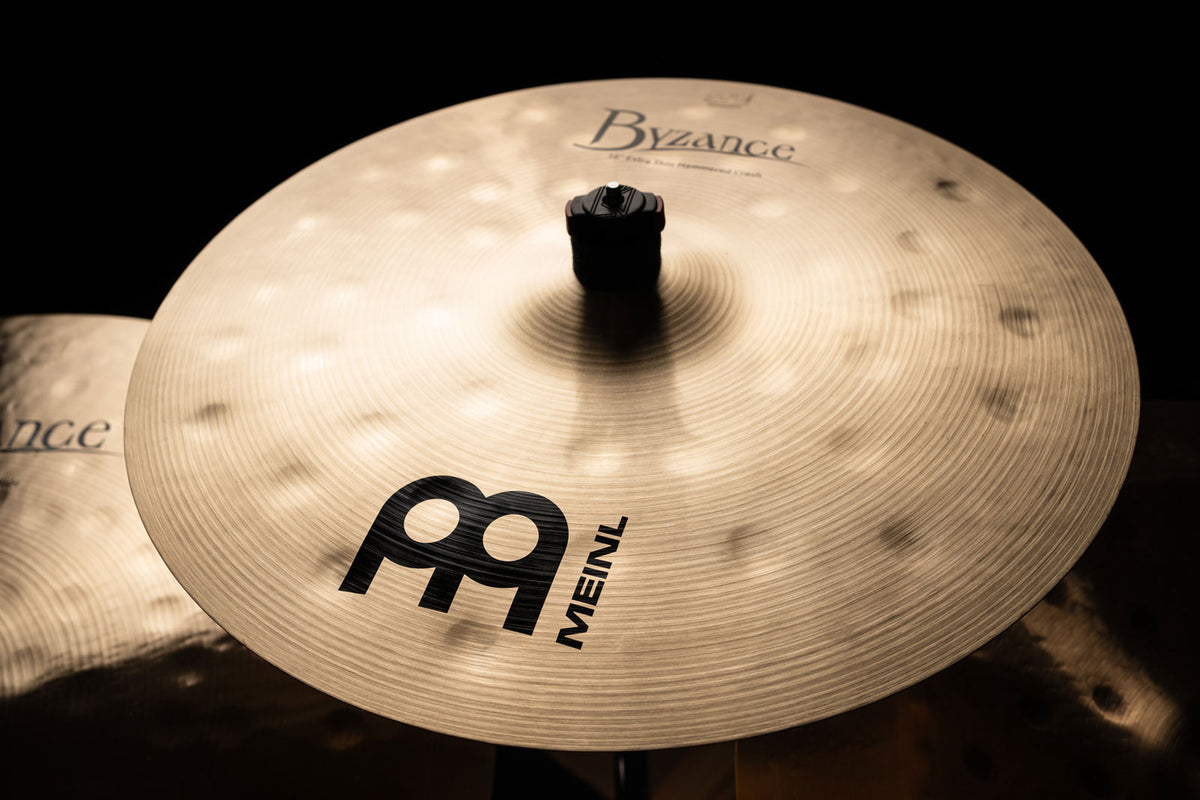 16" Byzance Traditional Extra Thin Hammered Crash