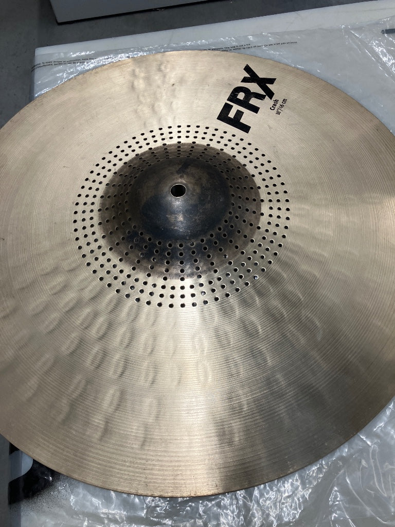FRX1806 - FRX CRASH 18" - B Stock