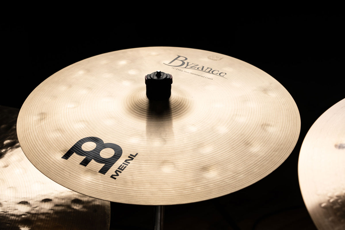 16" Byzance Traditional Extra Thin Hammered Crash