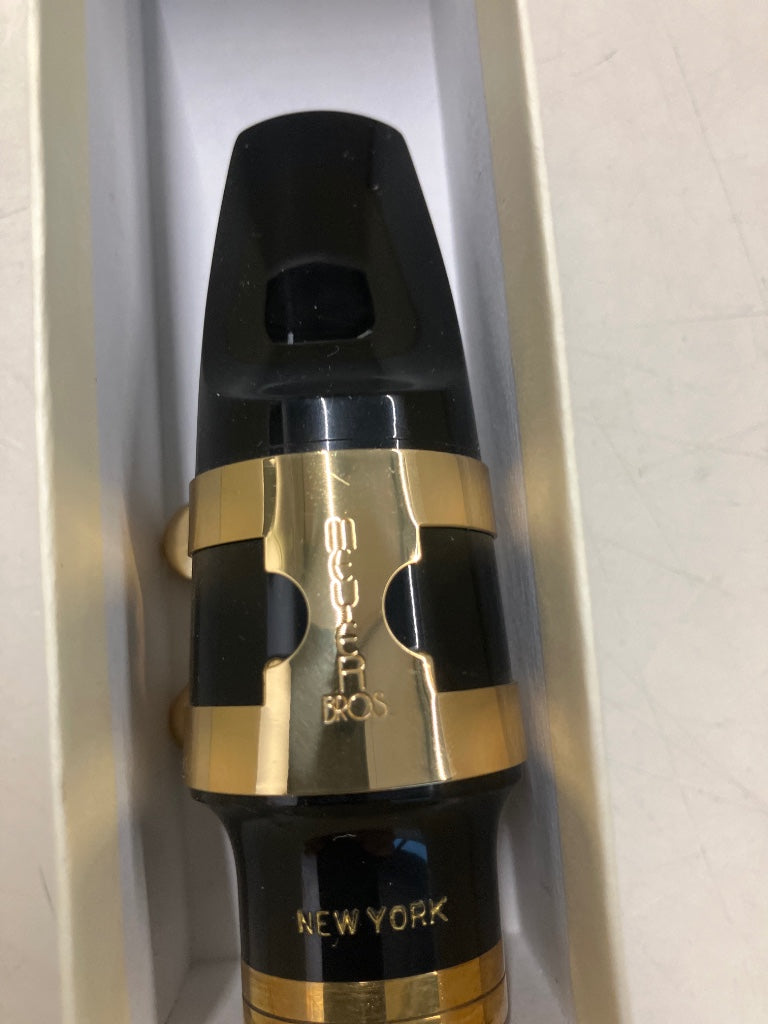 MEYER BROS NY HARD RUBBER ALTO SAX MOUTHPIECE OPENING 7 - B Stock