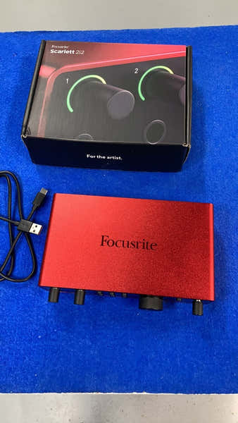 Focusrite Scarlett 2i2 4th Gen - B Stock