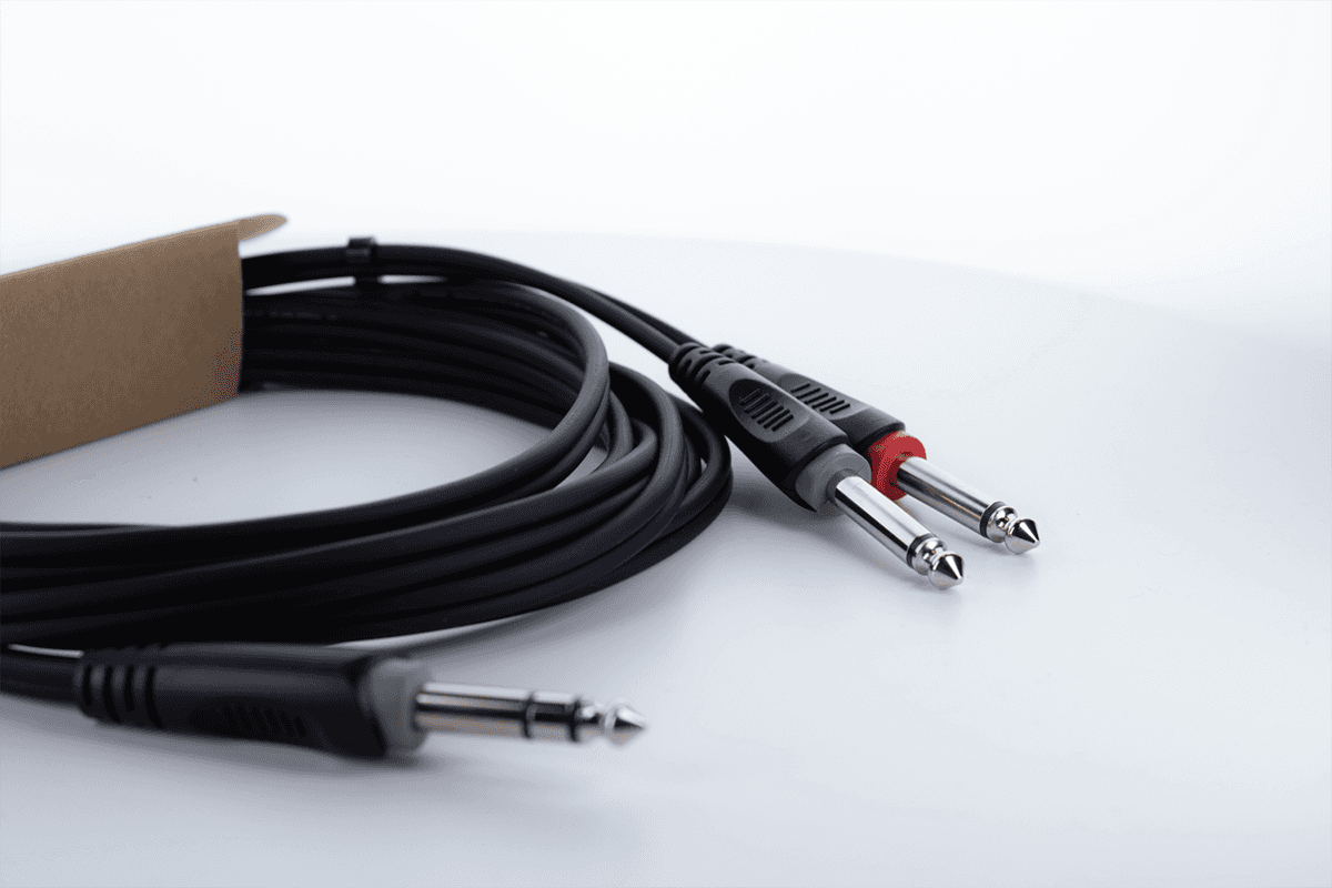 Y-Cable Stereo Male Jack / 2 Male Mono Jacks 3 M