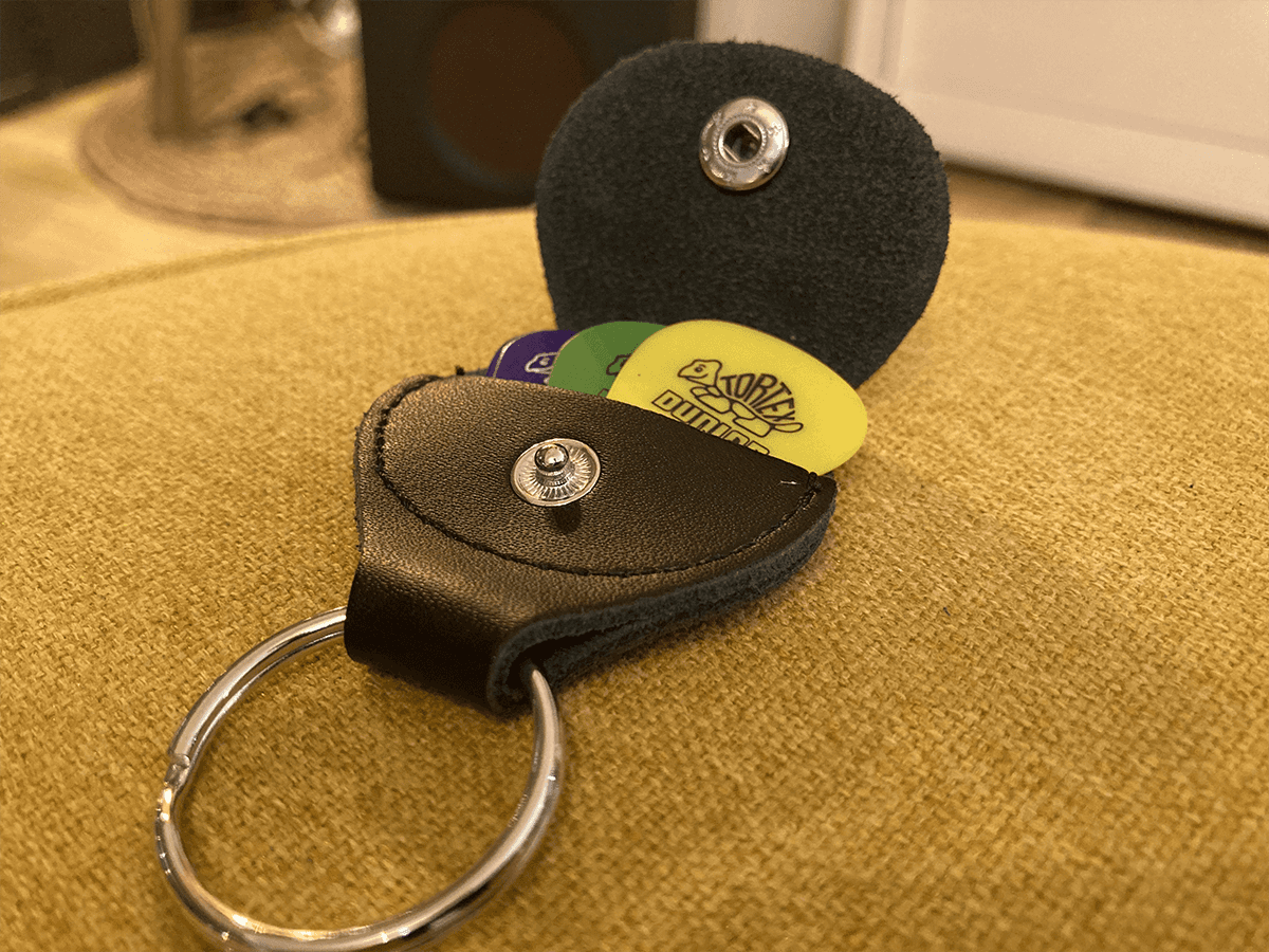 Keychain Pick Holder