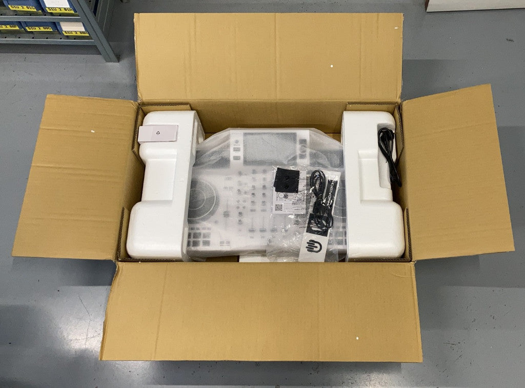 SC Live 4 White Edition - B-Stock