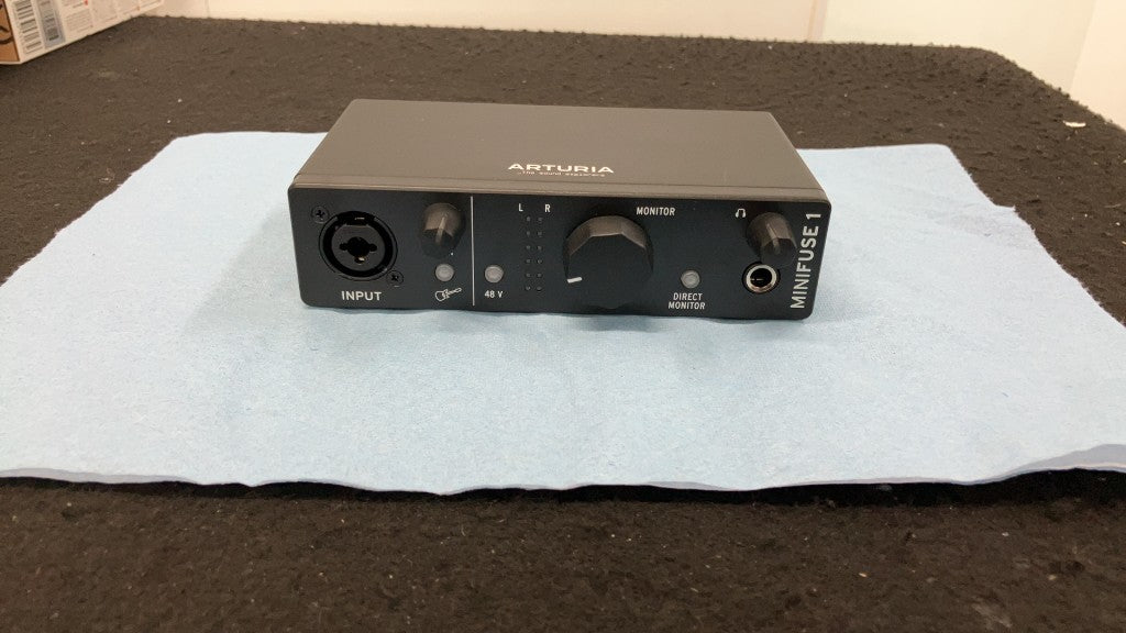 MiniFuse 1 Black - B Stock