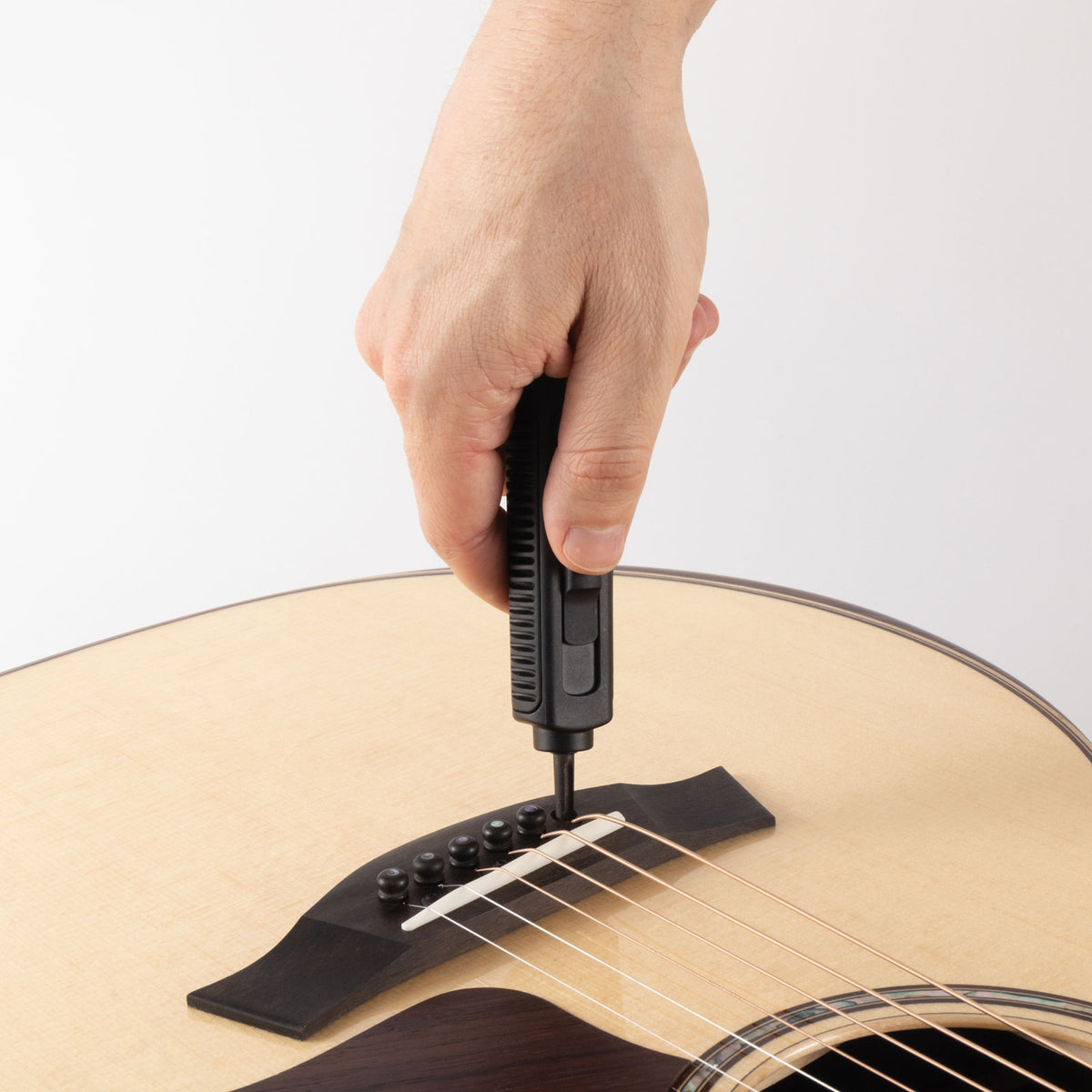 Tour Grade String Peg Winder