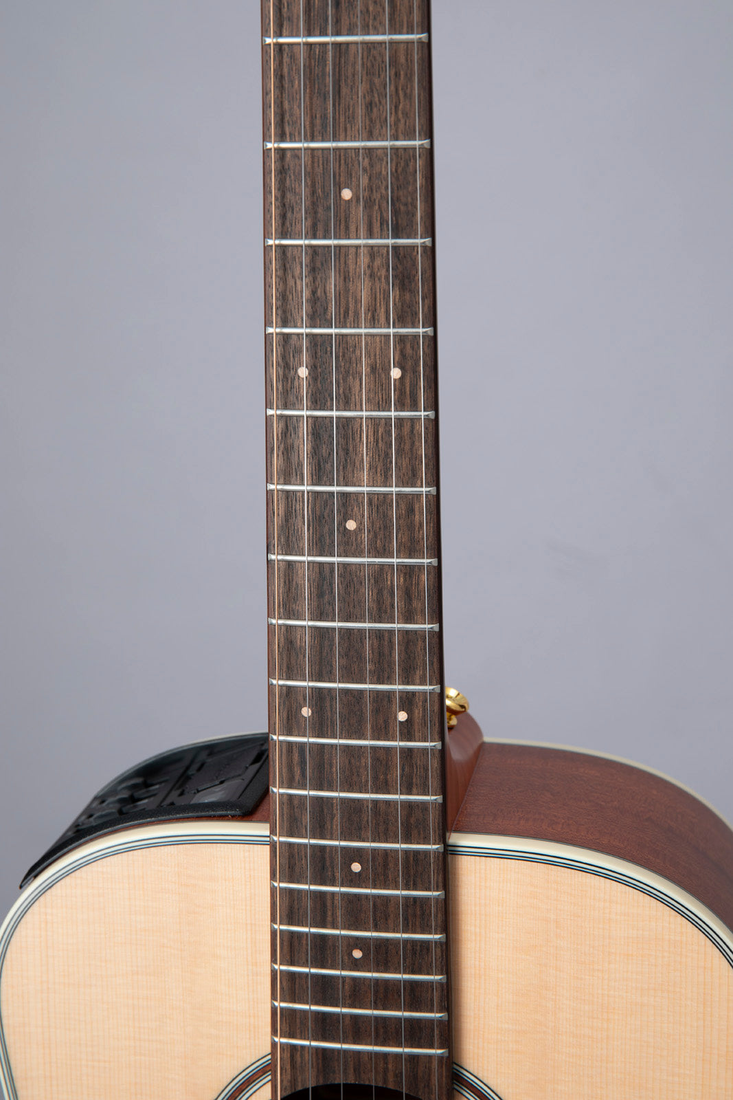 GP3HSE 3/4 Takamini Dreadnought Electro Natural Satin