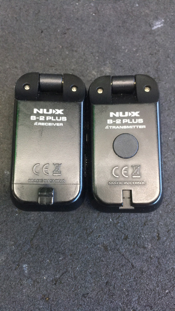 B2-plus Wireless Guitar System 2,4 Ghz 4 Channels - B-Stock