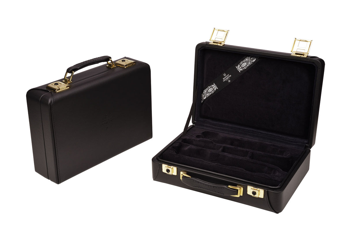 E13 Bb (18 Keys) + Suitcase Case - BC1102L-2-0