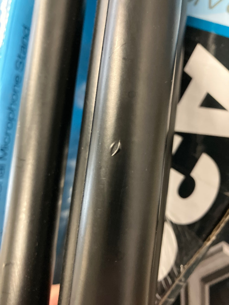 A514 Black Stand - B-Stock