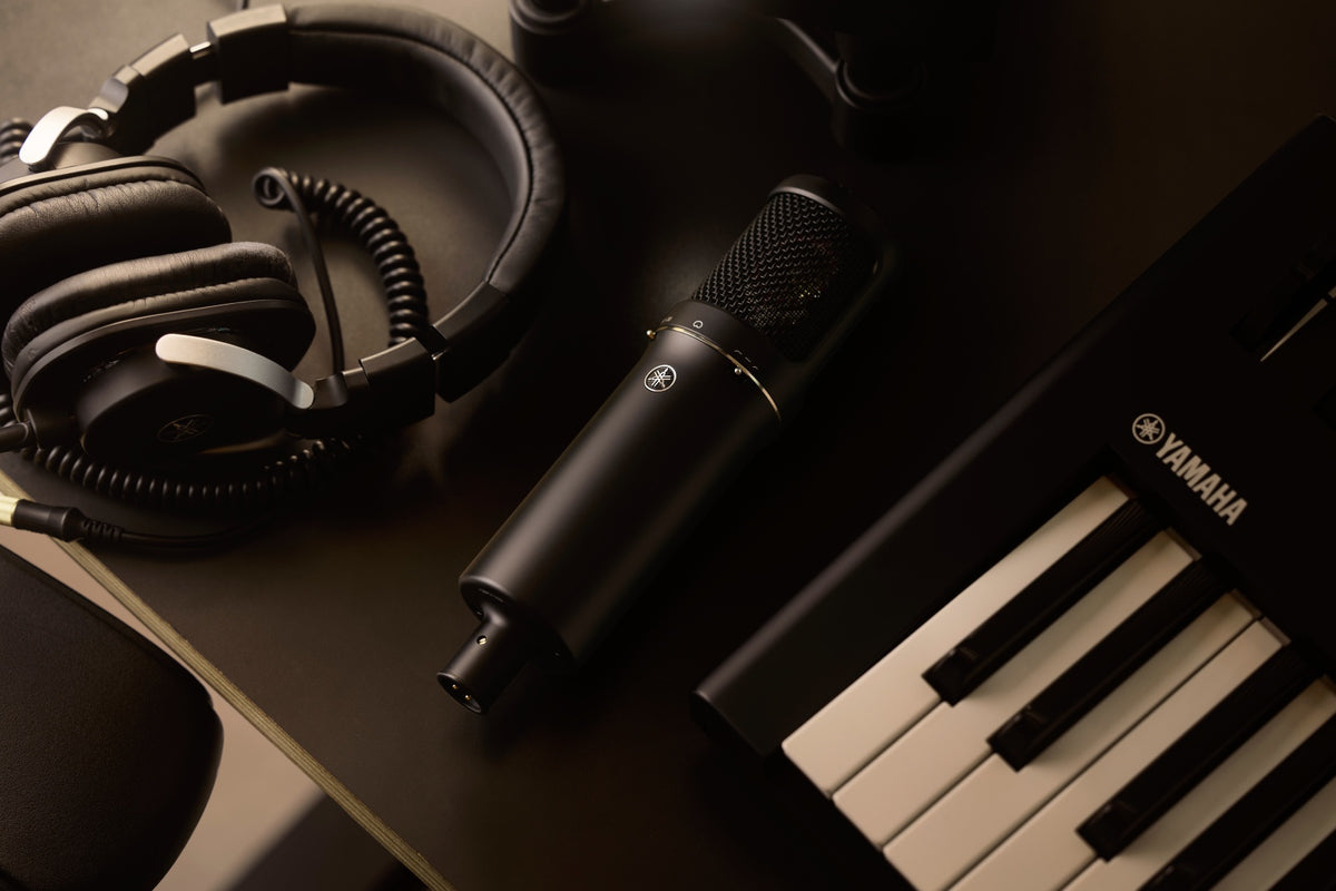 YCM705 Black