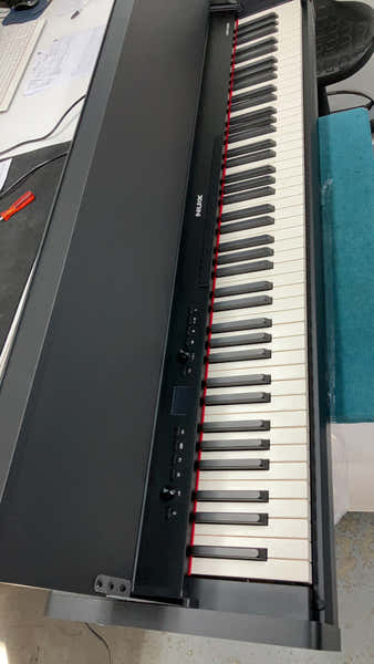 Nux NCK-330 - B-stock