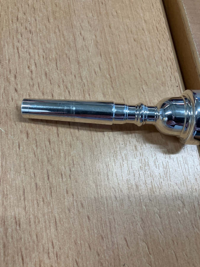 TRUMPET MOUTHPIECE 7C SILVER - B Stock