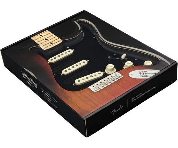 PRE-WIRED STRAT PICKGUARD TEXAS SPECIAL SSS BLACK 11 HOLE PG