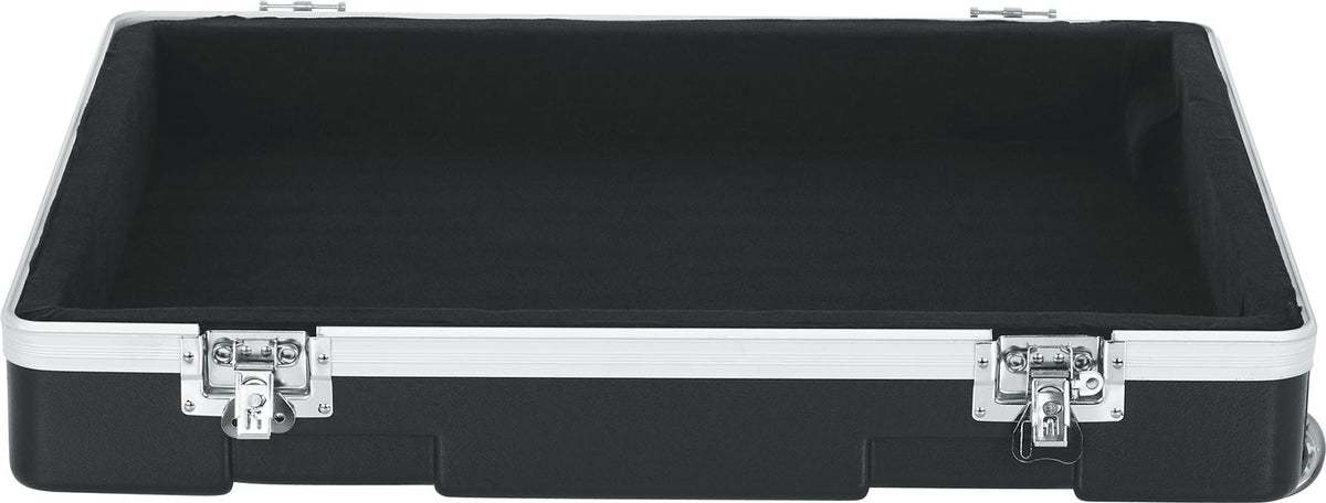 Pe Case for Mixer with Wheels