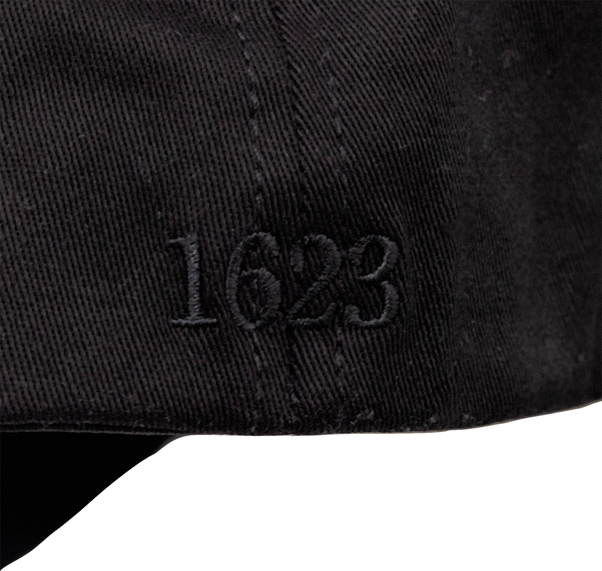 Black Cap "Stretch Fit" M/L