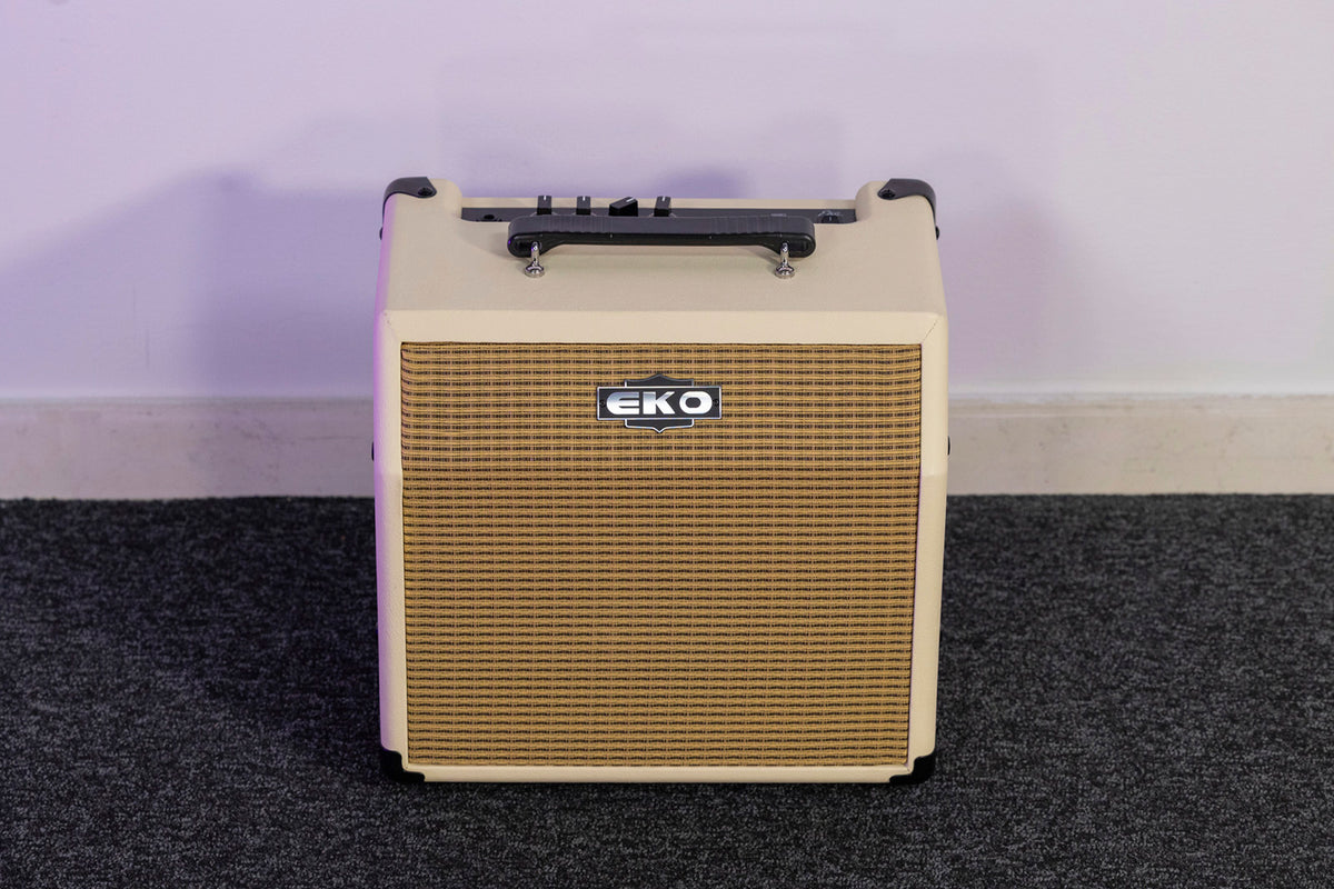 1 channel - 6.5" speaker - 15W