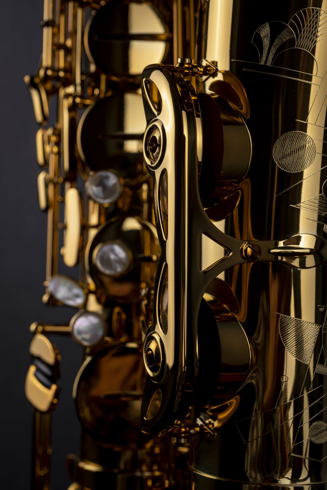 Signature - Bb Tenor Lacquered