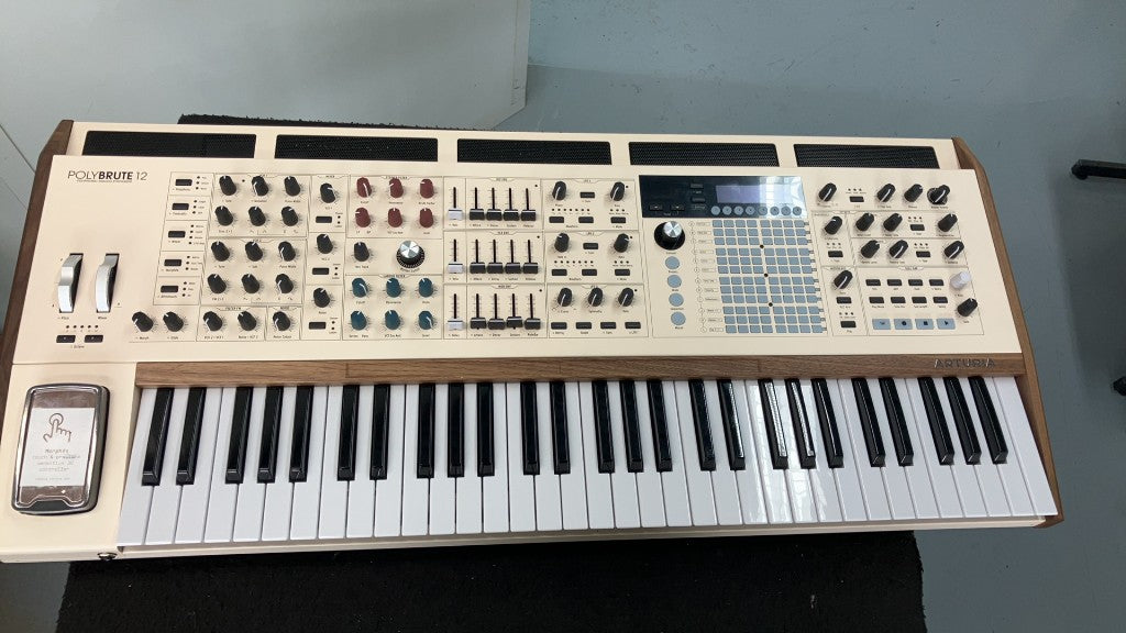 Polybrute 12 - B-Stock