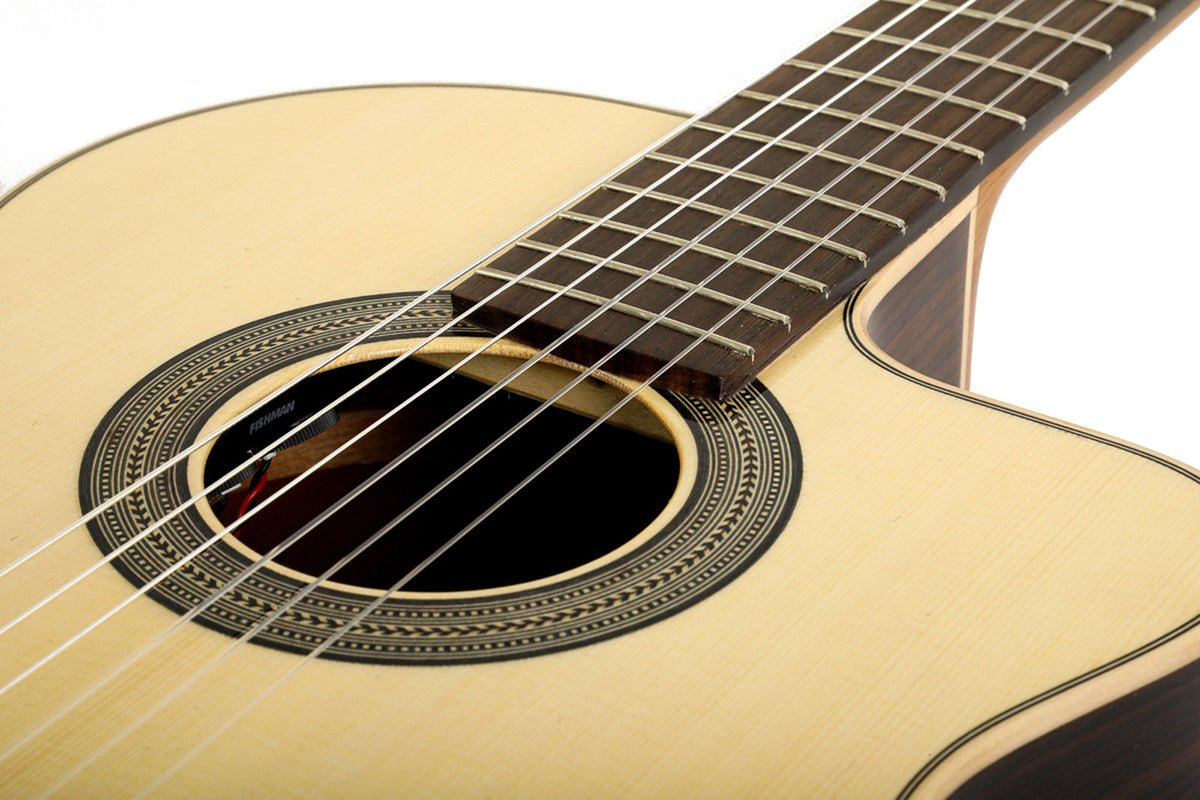 Crossover CW EQ Spruce Top