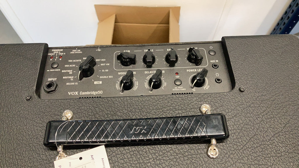 CAMBRIDGE-50 NUTUBE COMBO 1X12" 50W - B Stock