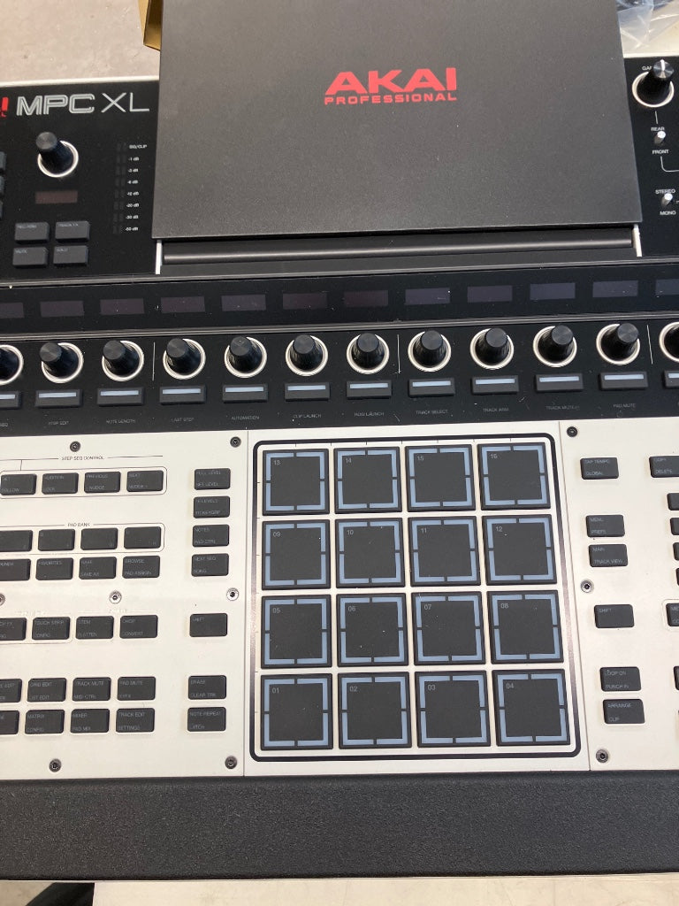 MPC-XL - B-Stock