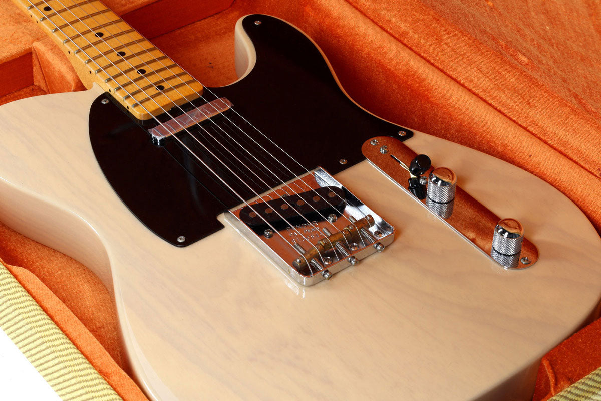 AO25-60 52 TELE NOS MN HBL