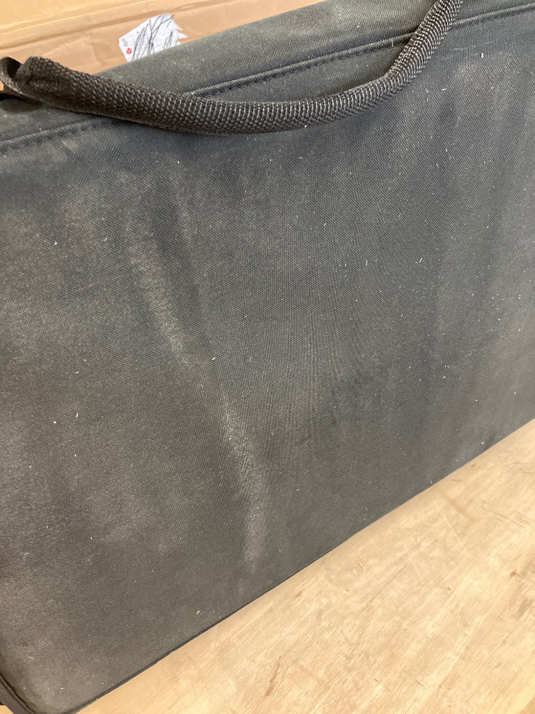 LA112-TOTE - B Stock