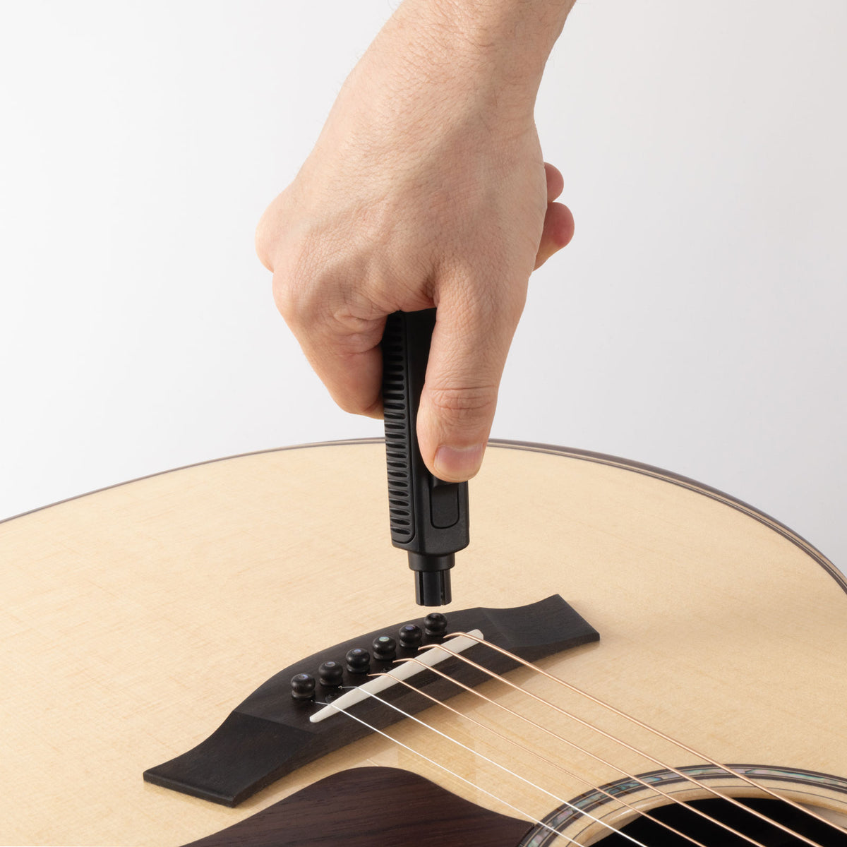 Tour Grade String Peg Winder