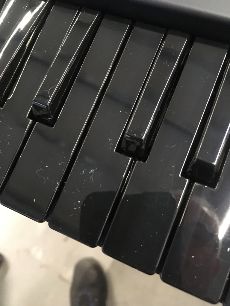 MicroBrute UFO - B-Stock