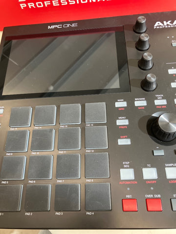 MPC ONE - B-Stock