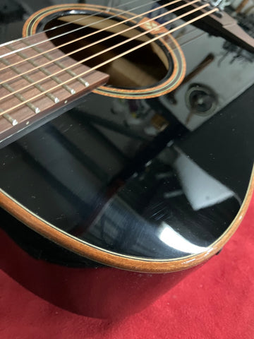 Tramontane T118DCE-BLK Dreadnought Cutaway Electro Black - B Stock