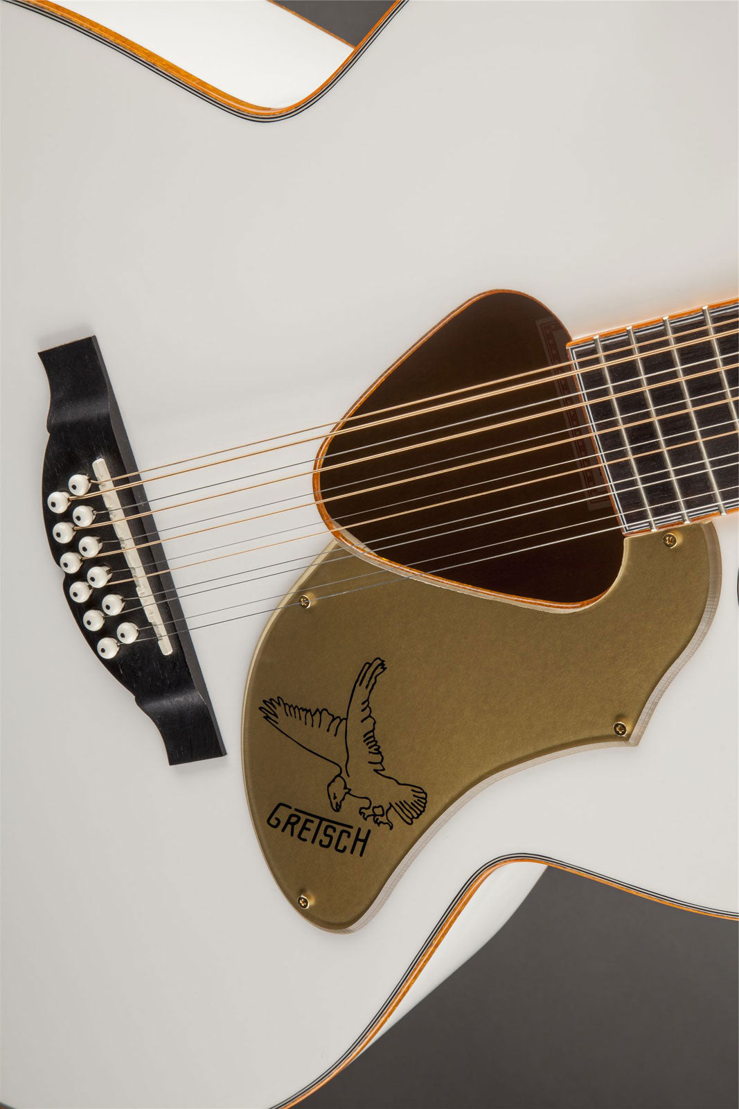 G522Cwfe-12 Falcon Jumbo Rancher White - STOCK B
