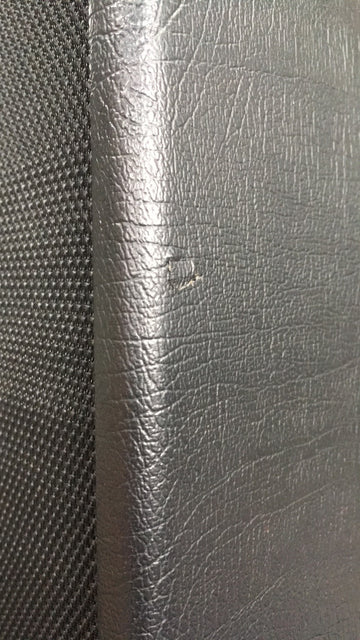 SX CAB 4X12"CLOSED BACK STRAIGHT - B Stock