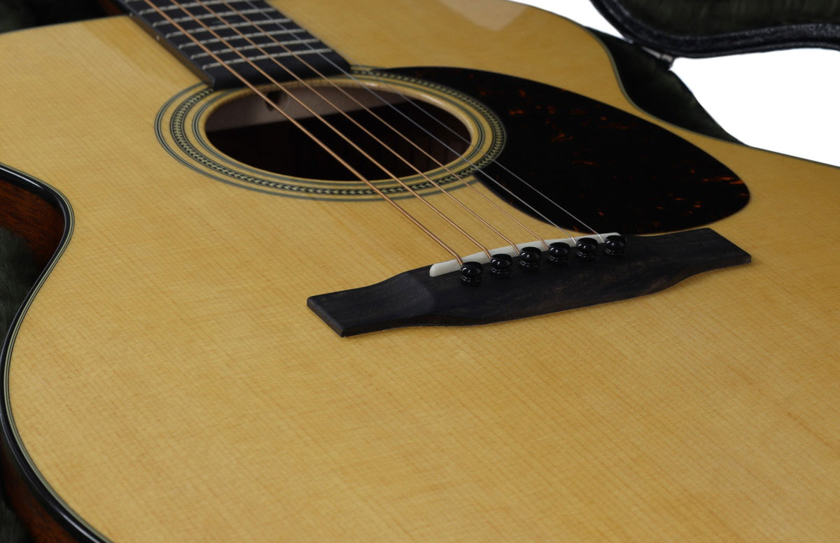Cs 000 Sitka Spruce/Flamed Mahogany