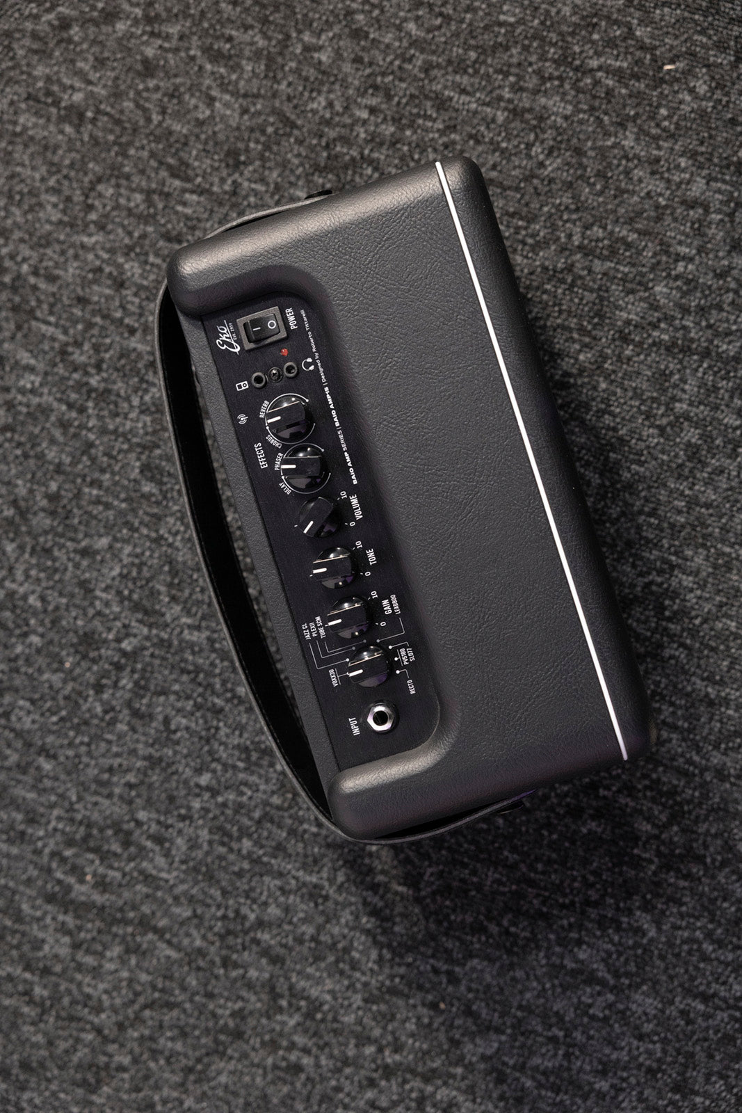 Modeling - speakers 2x3" - 15W - FX + Bluetooth
